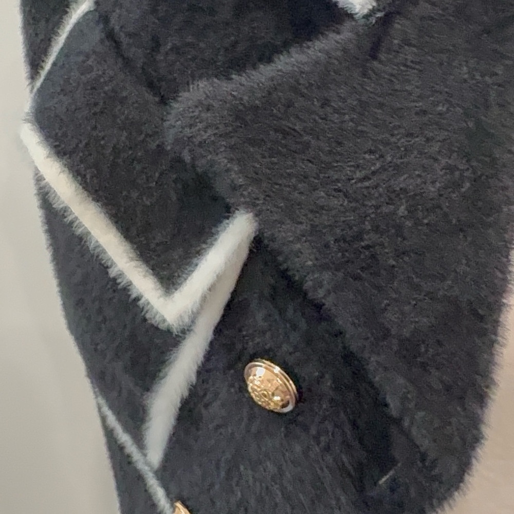 🖤 Urban Revivo Sherpa Jacket | Black & White | Size S 🖤 NWT - Picture 4 of 10
